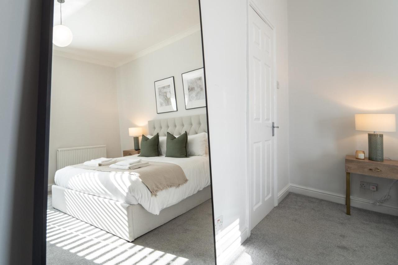 Southview Stays - Three Bedroom House 切斯特 外观 照片
