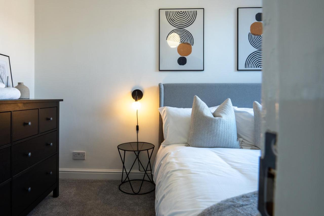 Southview Stays - Three Bedroom House 切斯特 外观 照片
