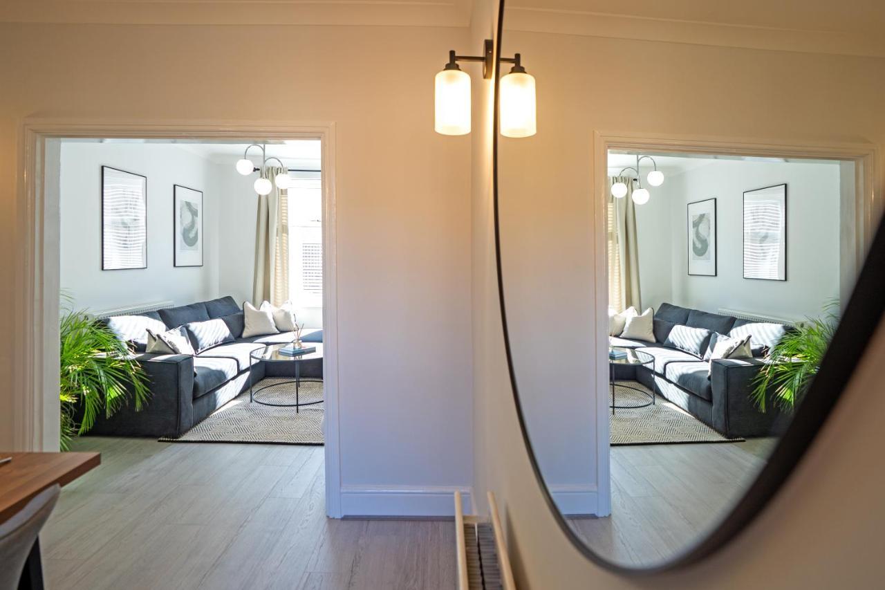Southview Stays - Three Bedroom House 切斯特 外观 照片